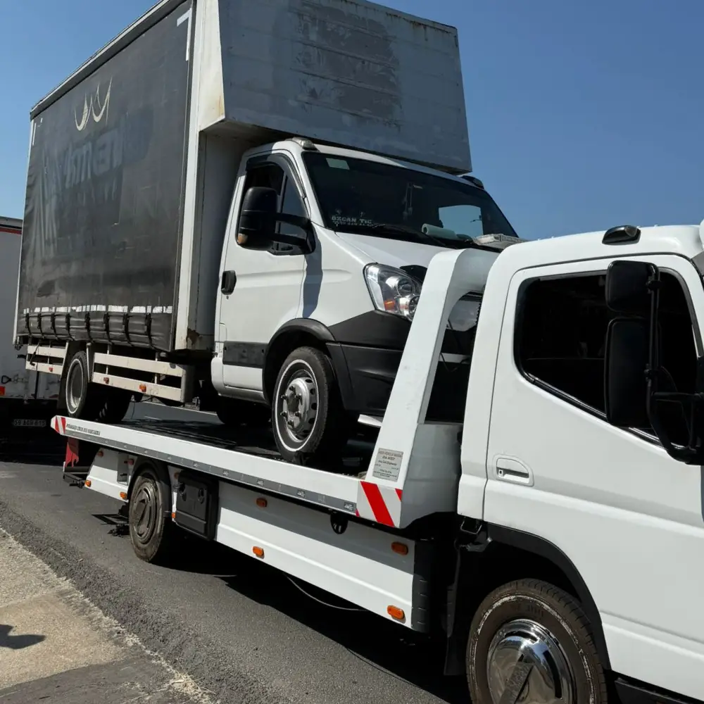 Bahçeşehir’den Beylikdüzü’ne Uzanan Güvenli Araç Taşıma Rehberi